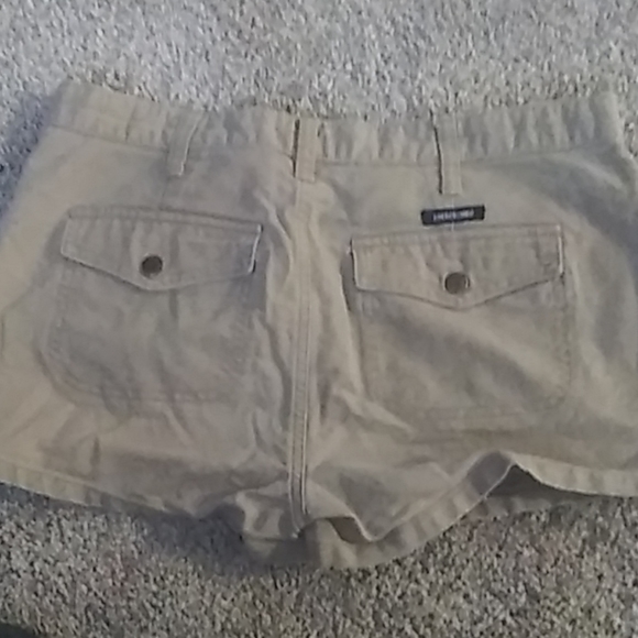 Shorts - Picture 2 of 2